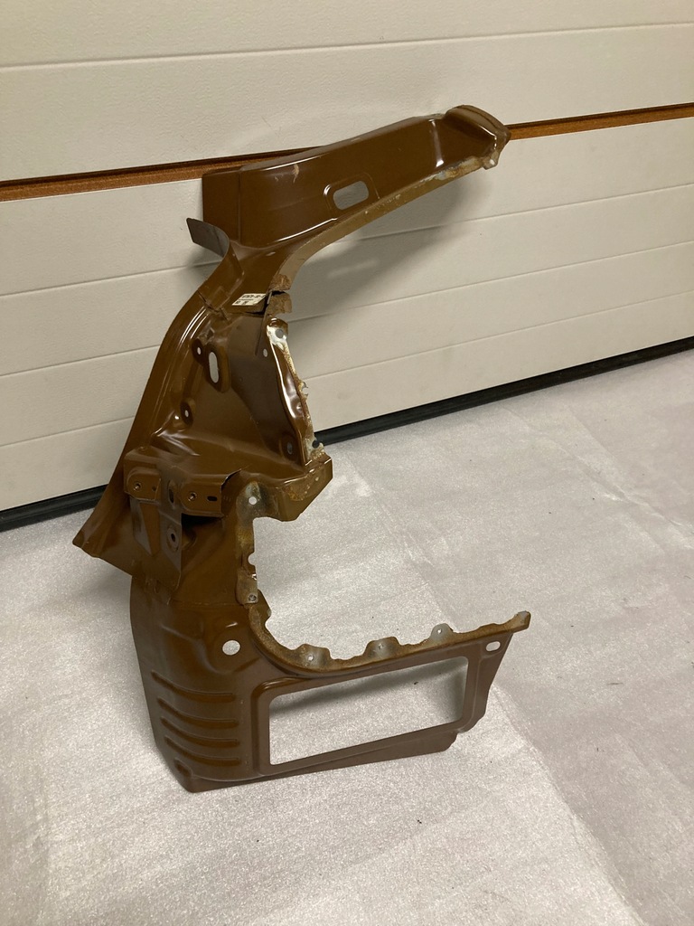 фото №1, Обшивка правое задние tesla 3