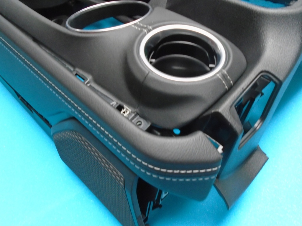 фото №5, Jeep wrangler jl консоль приборная панель приборная кожа