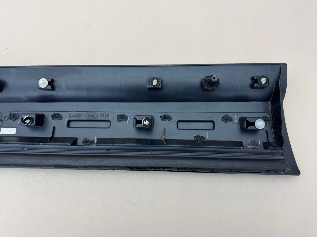 фото №13, Land rover discovery v 5 l462 молдинг дверь правый перед hy32-21064