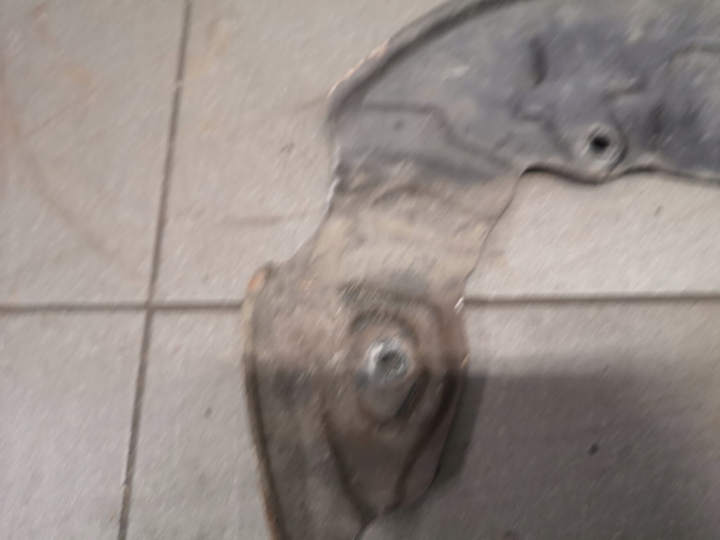 фото №8, Защита диск правый перед audi a4 b7 8e0615312a