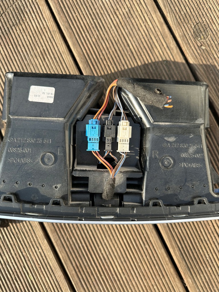 фото №5, Решётка обдув молдинг dekor mercedes w212 eu kpl