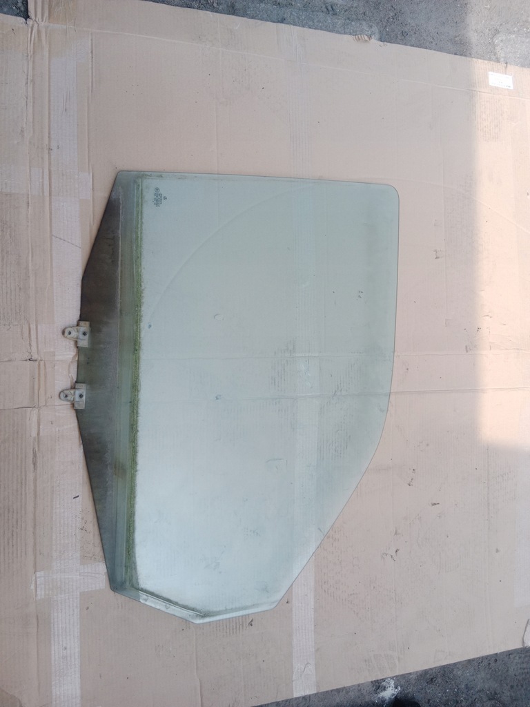 фото №1, Стекло дверь правый перед mercedes vito w638
