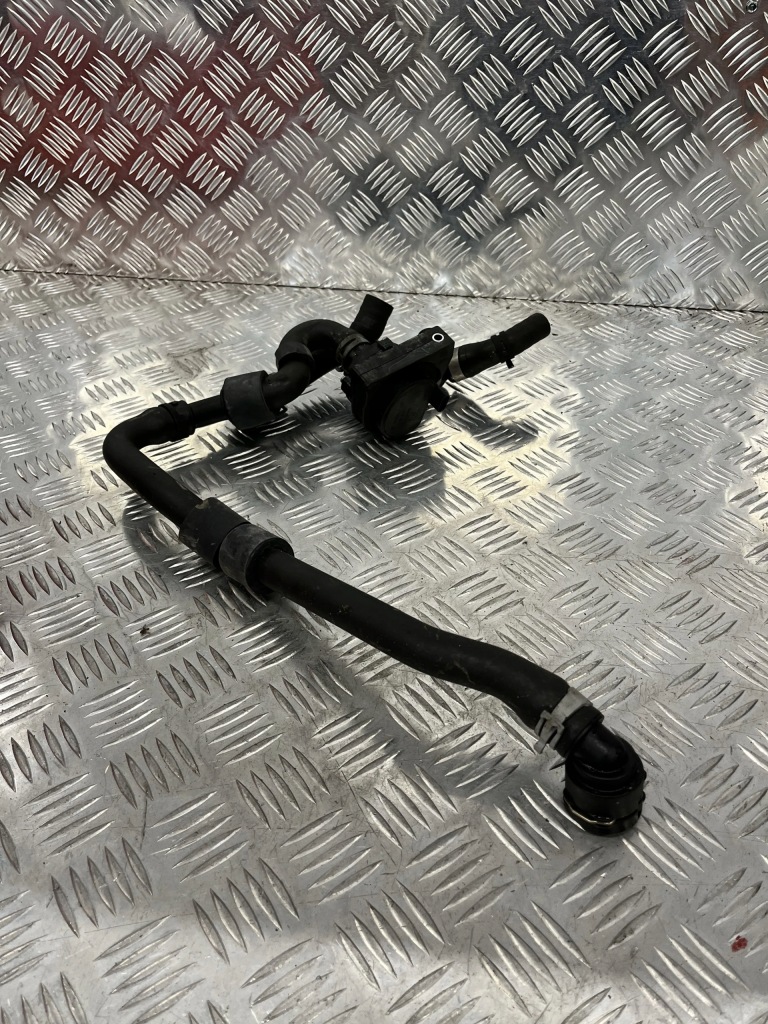 фото №1, Дополнительная насос wody vw taigo 21- 2q0965567