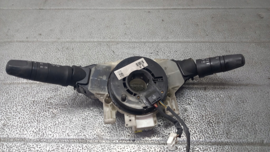 фото №1, Переключатель комбинированный nissan primera p12 1.9d 03r hb