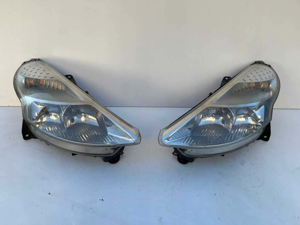 фото №1, Лампа фара перед правый левый citroen c3 pluriel 03-10r.