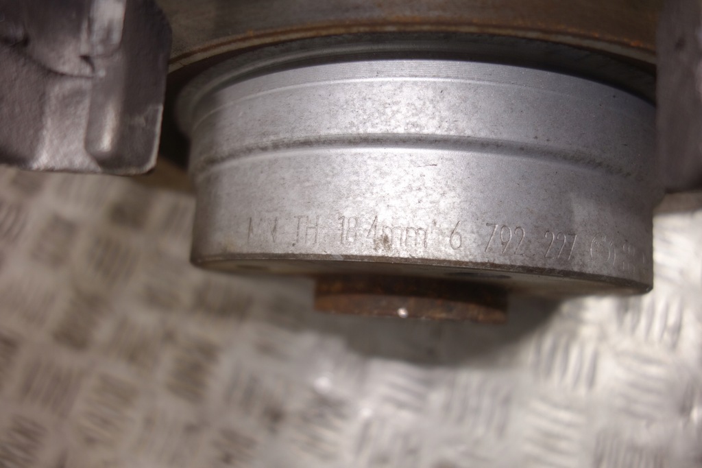 фото №6, Поворотный кулак левая задняя рычаги bmw f30 f31 2.0 d 2017r