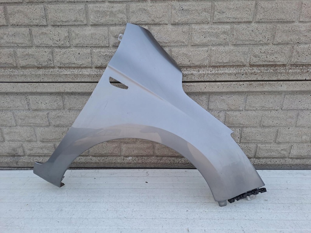 фото №1, Hyundai i20 lift поворотник крыло передний правый