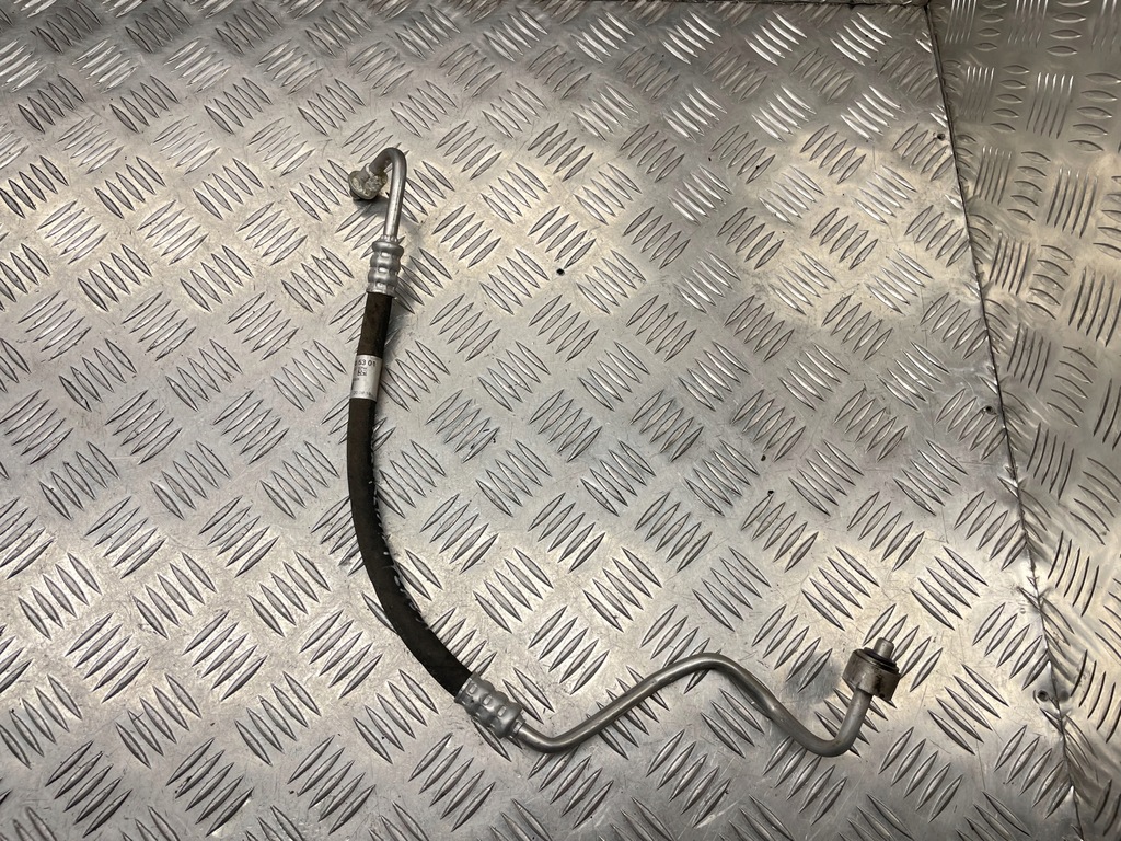 фото №1, Mercedes w213 шланг труба wąż кондиціонера a2058305301