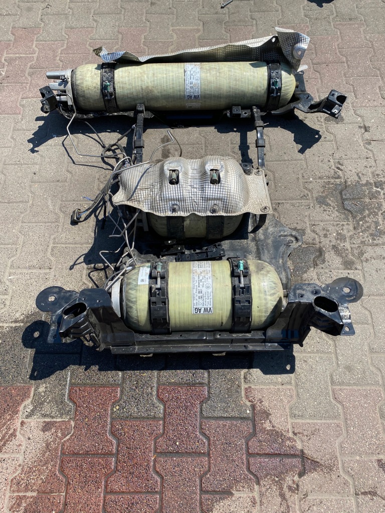 фото №1, Audi a4 a5 8w g-tron бак баллон cng