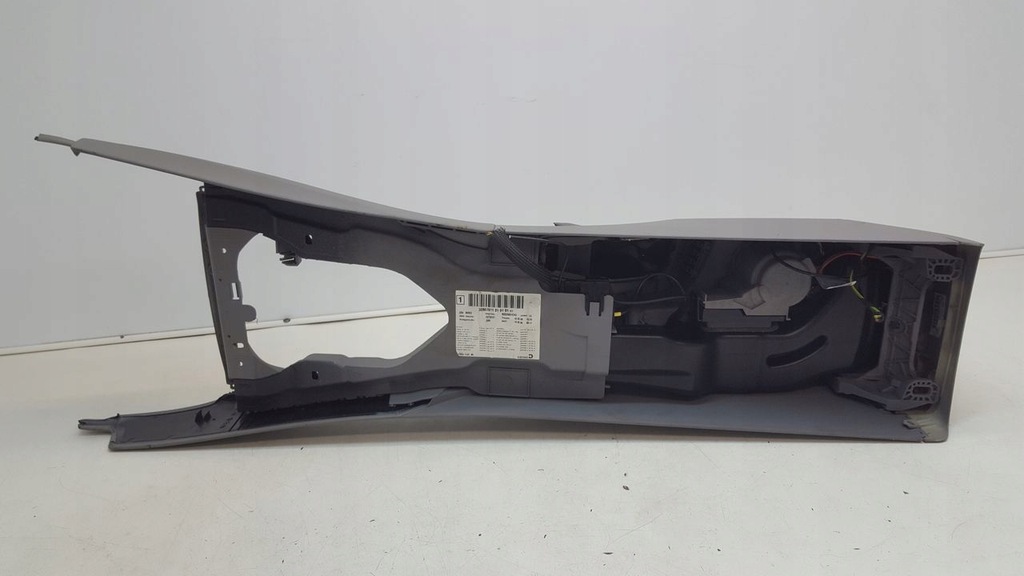 фото №9, Підлокітник bmw e91 2,0d