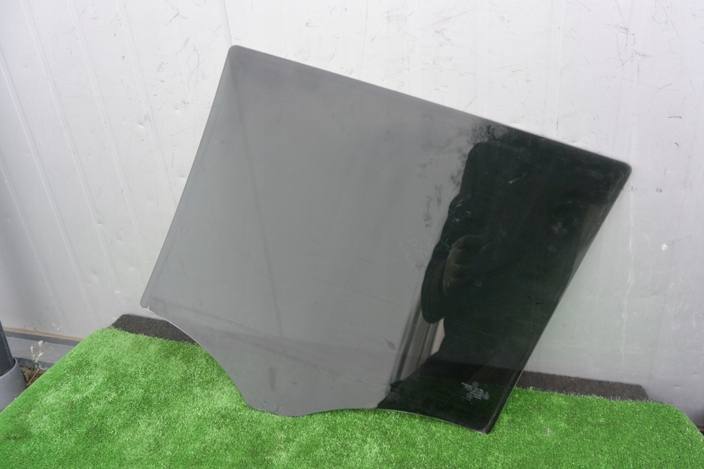 фото №5, Стекло боковая дверь правый задняя mercedes gl x164 06r