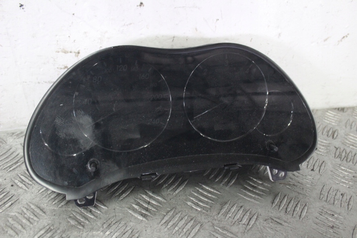 фото №1, Прилади toyota avensis ii t25