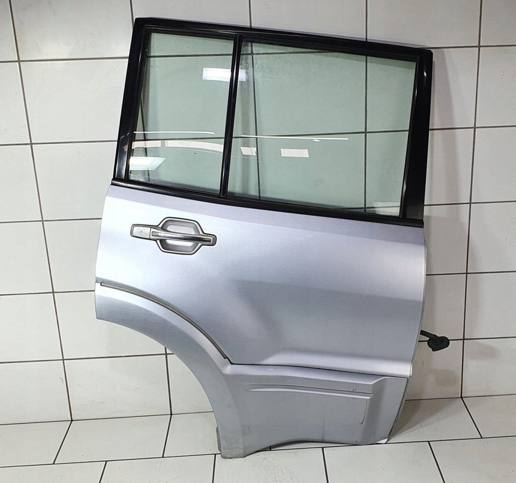 фото №1, Pajero iii 5d lift 03-06 a19 дверь правое правый задняя