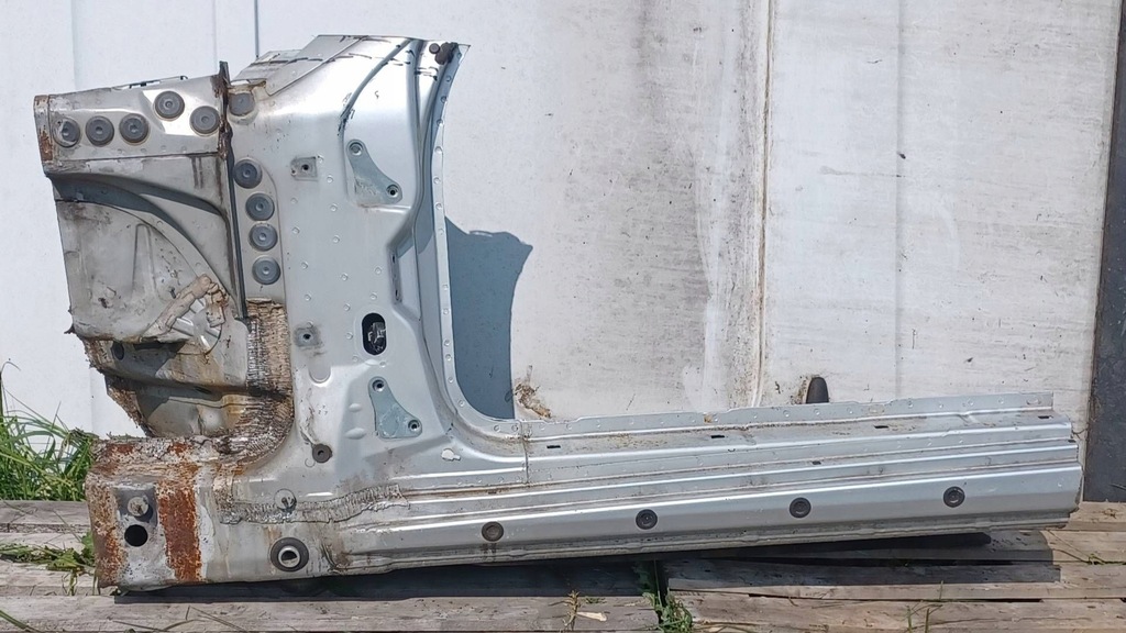 фото №1, Mercedes sl r230 w230 230 lift чверть поріг блок двигуна лівий перед передній 775