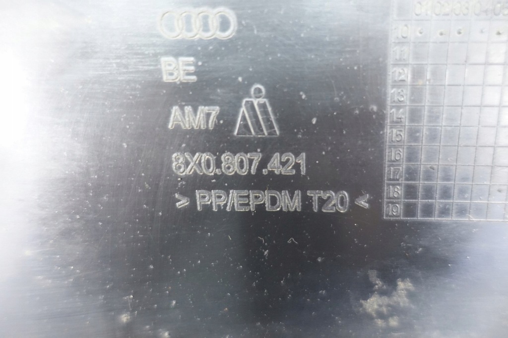 фото №10, Спойлер накладка бампера задняя audi a1 8x 2010-