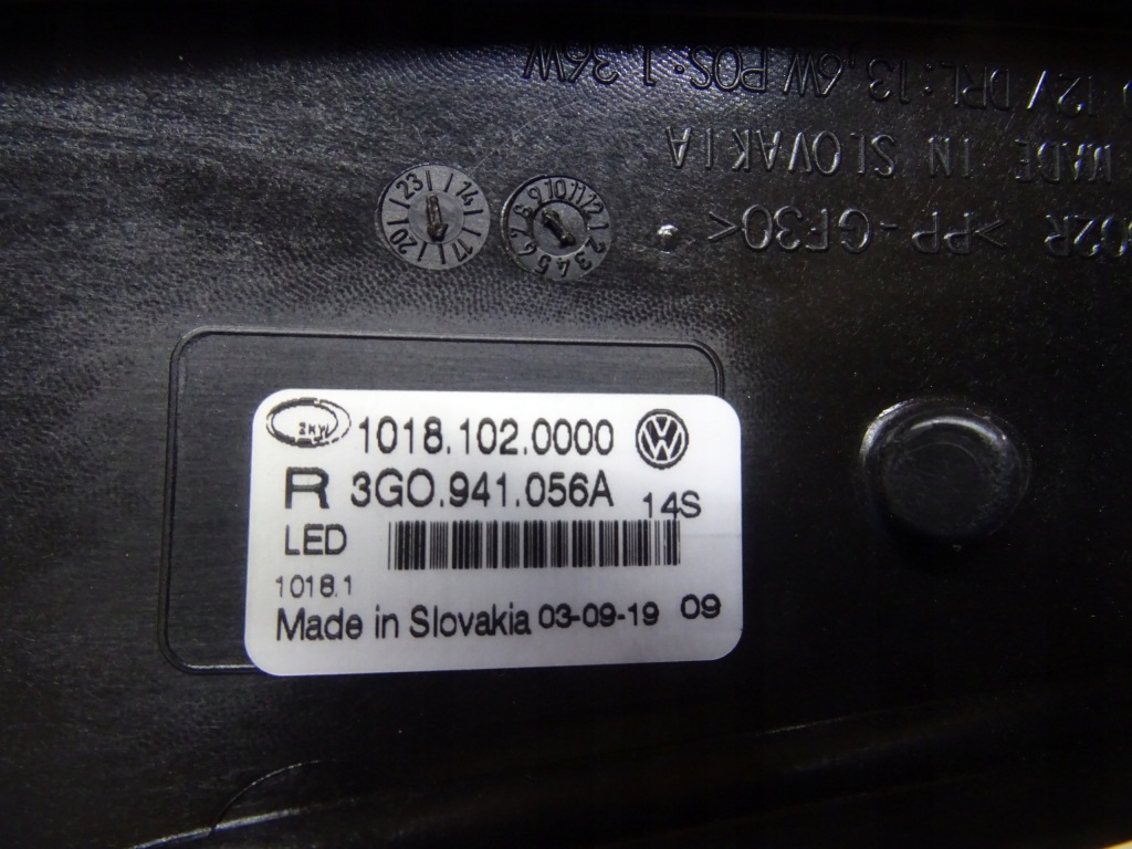 Фара led движение dziennej vw passat b8 r 3g0941056a Киев