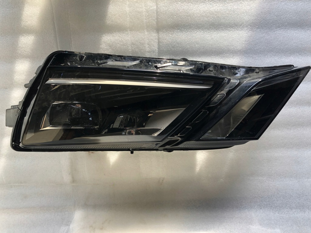 фото №4, Лампа led перед левая octavia iii lift 5e1941015e