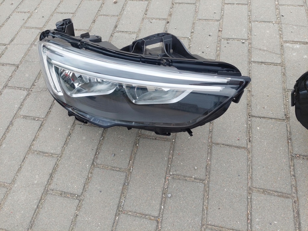 фото №9, Лампа перед правий передня led комплектна права uk 13460182 opel insignia b