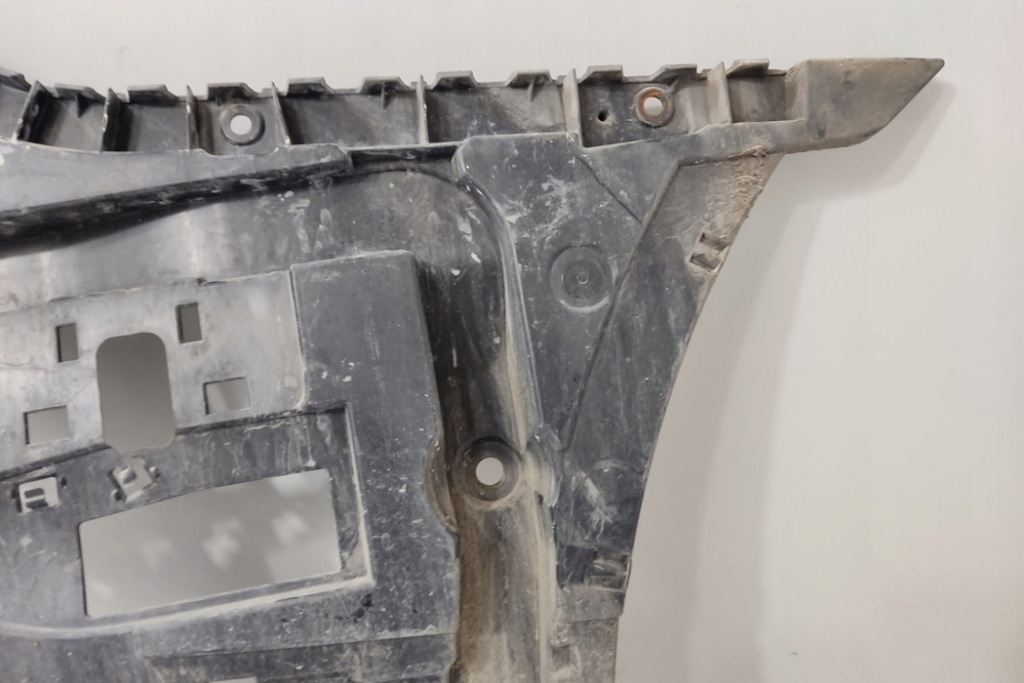 фото №9, Правый направляющая заднего бампера bmw 7 g11, g12 7357148 2016