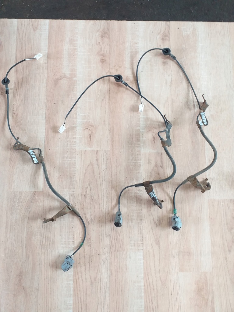 фото №1, Toyota sienna 11- шланг кабель abs задняя жгут