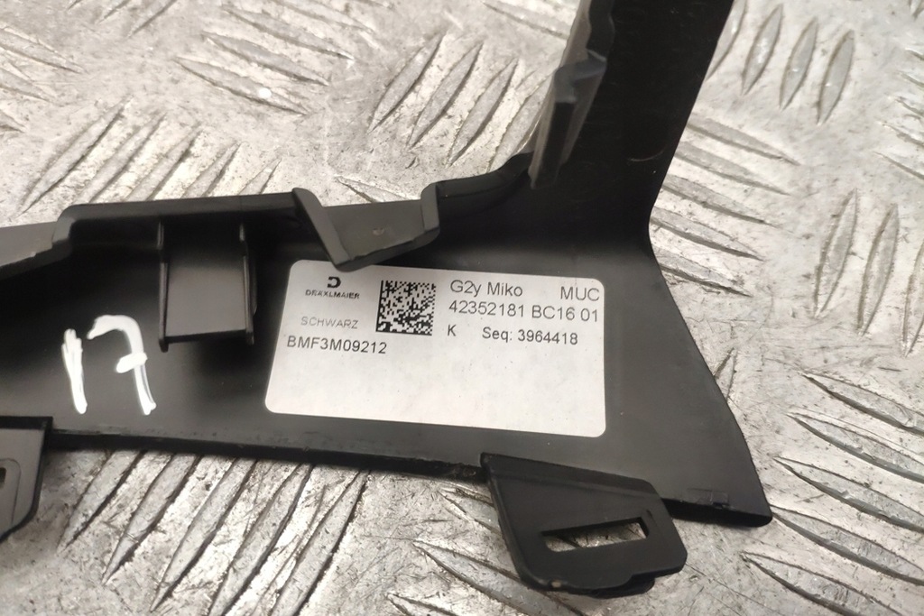 фото №9, Рамка средняя приборная панель bmw 3 g20, g28 6806816 2.0l hybrid 215kw 2019