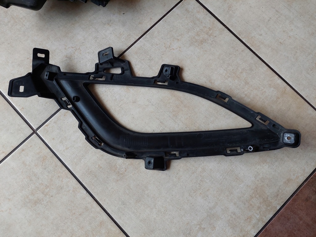 фото №10, Свет led - левая - решётка - hyundai i30 ii 2012