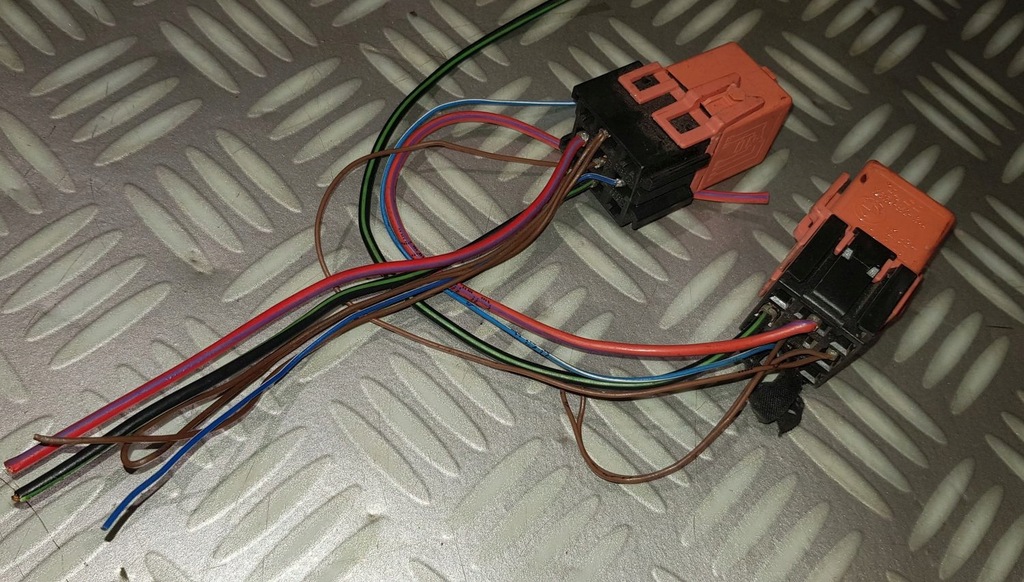 фото №6, Bmw 5 e61 жгут разъём реле багажника моторчик дворники 1742690