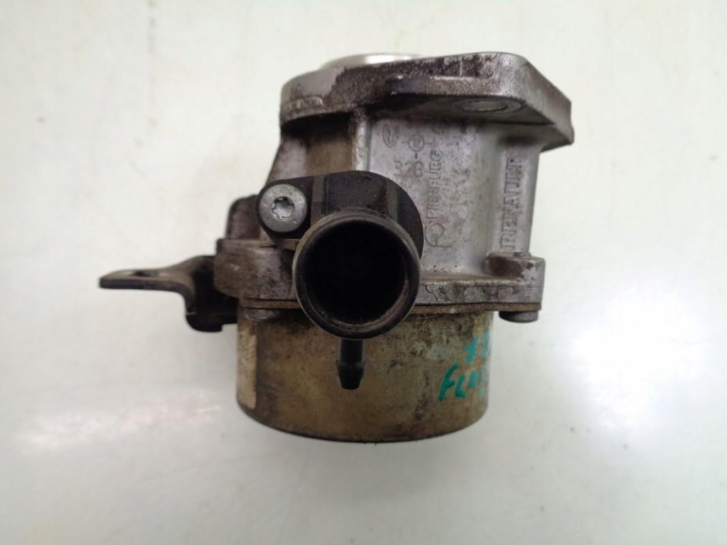 фото №2, Насос vacu вакуум renault fluence 1.5d 12r