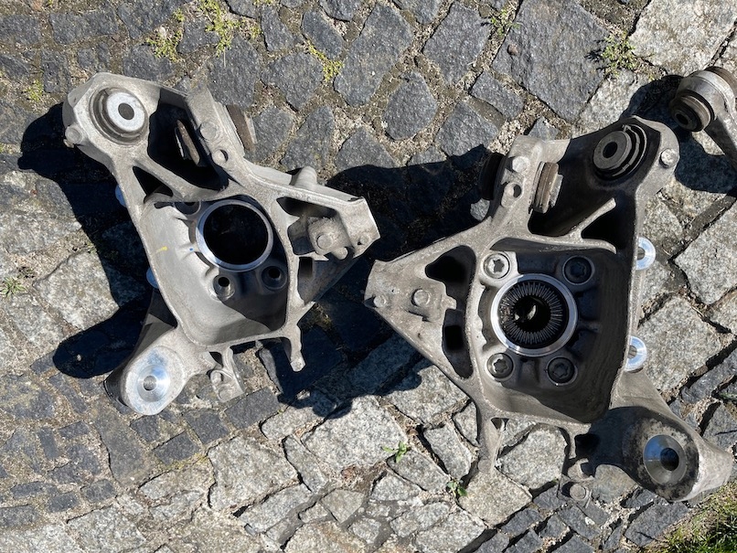 фото №1, Bmw x5 g05 x6 g06 задня права поворотний кулак оригінал