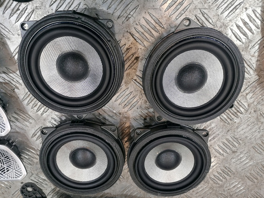 фото №13, Bmw 7 g70 комплект аудио усилитель alev 4 динамики bowers & wilkins