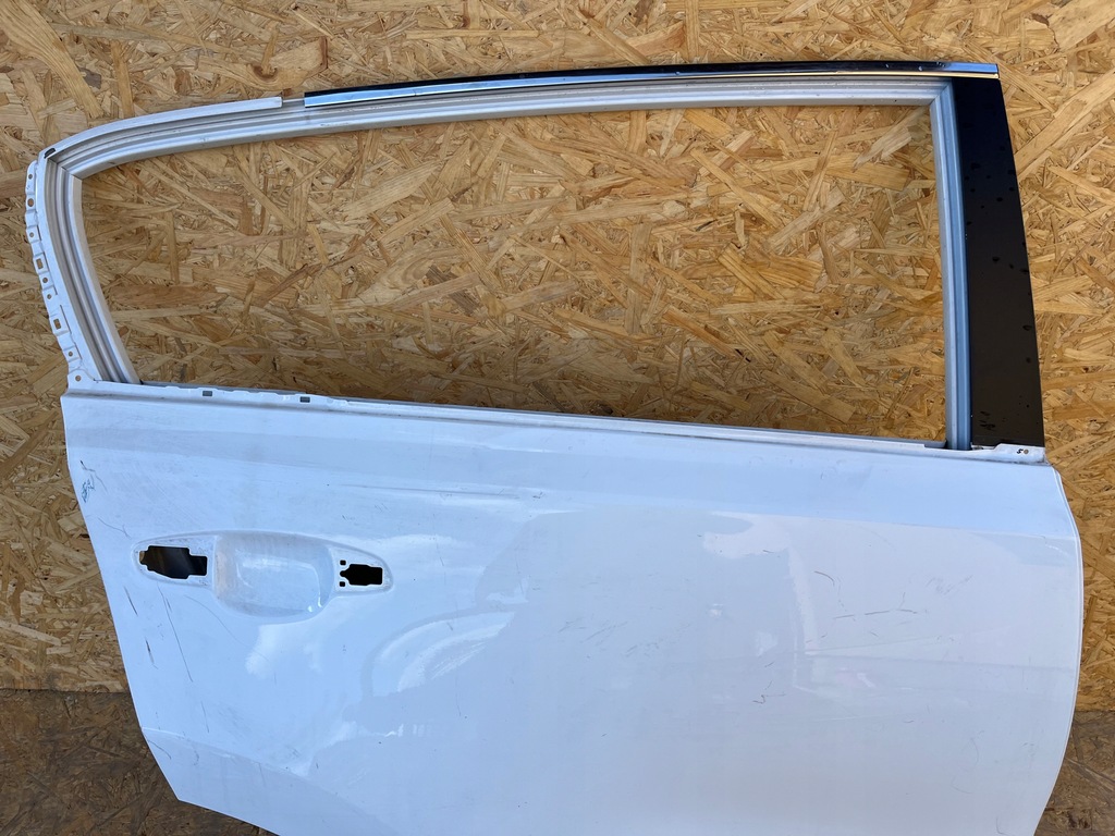 фото №2, Kia sportage iv 4 двері задні задня праве