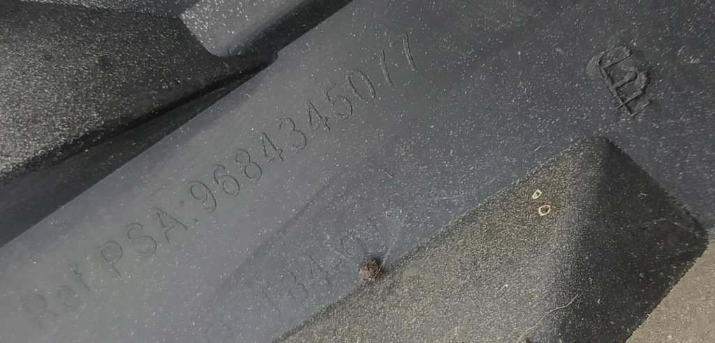 фото №12, Бампер перед передний kompletny peugeot 3008 i 2009-2013 демонтаж giełda pń