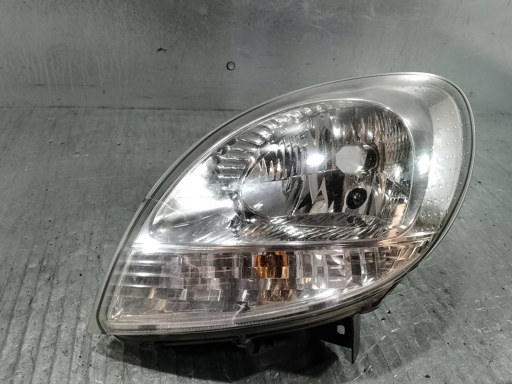 фото №1, Лампа перед ліва renault kangoo i lift 8200236590