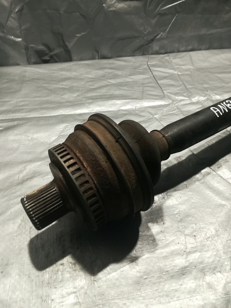 фото №15, Volkswagen оригінальний номер 8e0501203k привідний вал задня