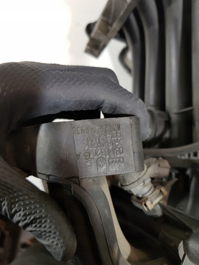 фото №9, Колектор всмоктуючий 06a133206aj audi a3 seat altea vw touran i 1.6mpi bgu