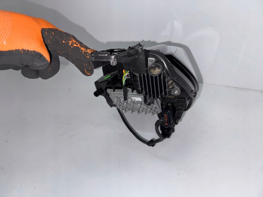 фото №7, Перед peugeot 208 ii