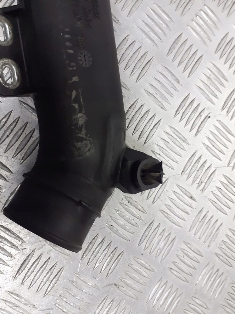 фото №3, Шланг труба воздухозаборник воздуха suzuki swift iii 1.3