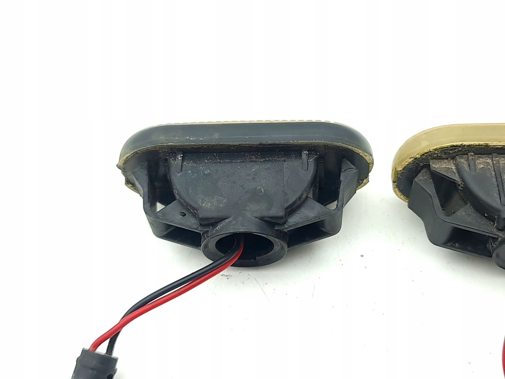 фото №10, Nissan 350z 2004 комплект поворотник крыла передний