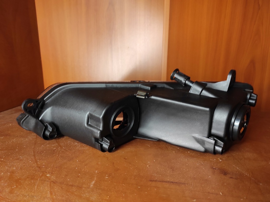 фото №6, Лампа противотуманная левая противотуманная фара vw passat b7