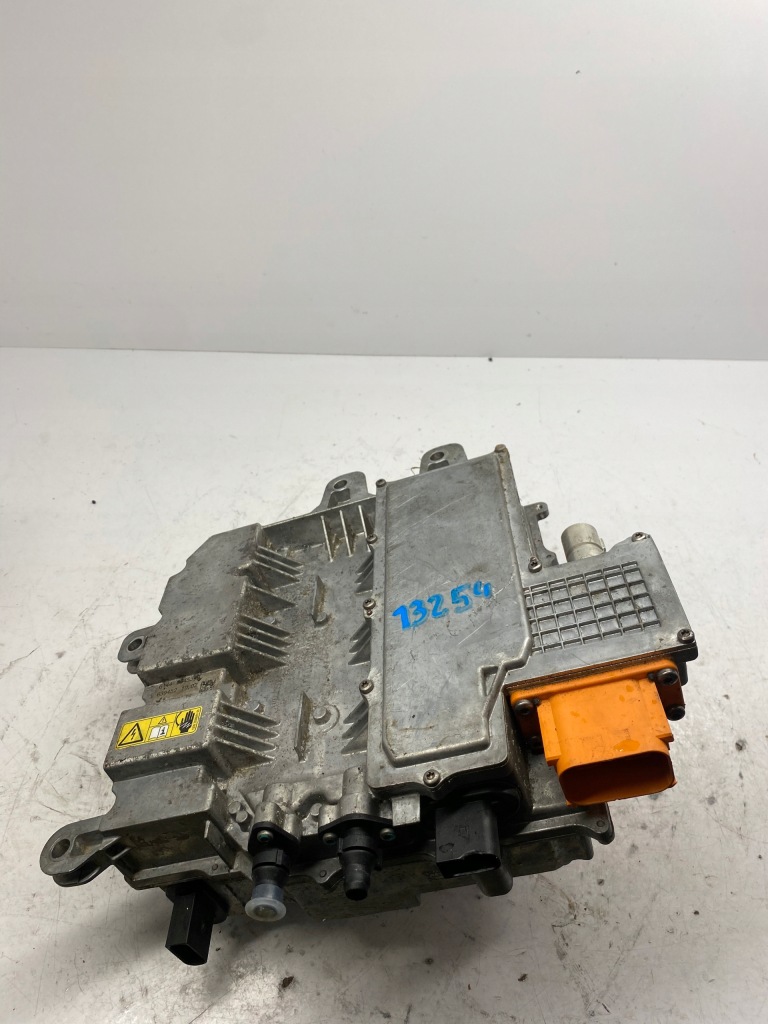 фото №1, Bmw i3 блок управления комфортного зарядки 9845349