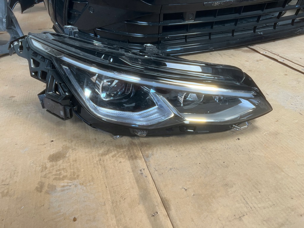 фото №11, Vw golf 8 viii r line kompletny перед бампер капот лампа крила pas lc9x