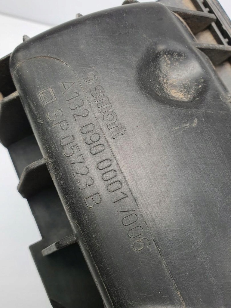 фото №6, Корпус фильтра воздуха smart fortwo ii 451 1.0 t a1320900001