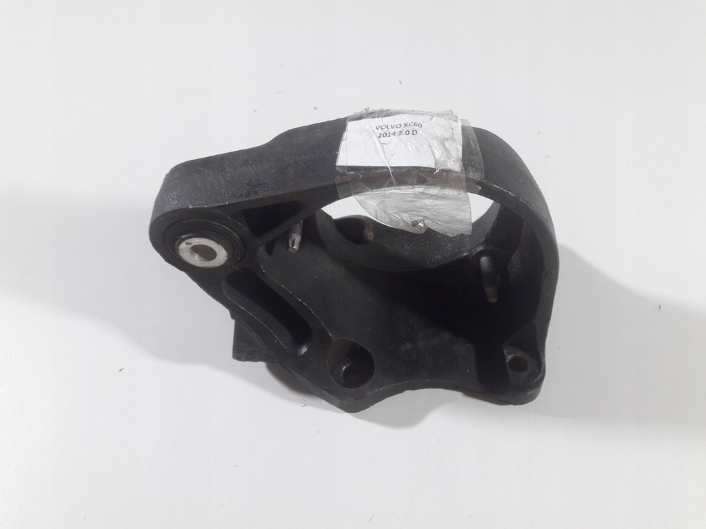 фото №1, Volvo xc60 2.0 d4 13r- кронштейн підпора піввісь