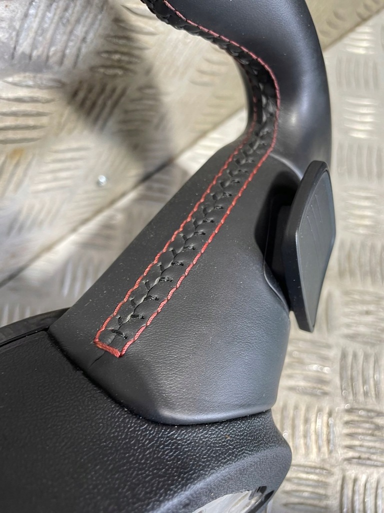 фото №6, Audi a4 b9 s-line воздуховод срезанная