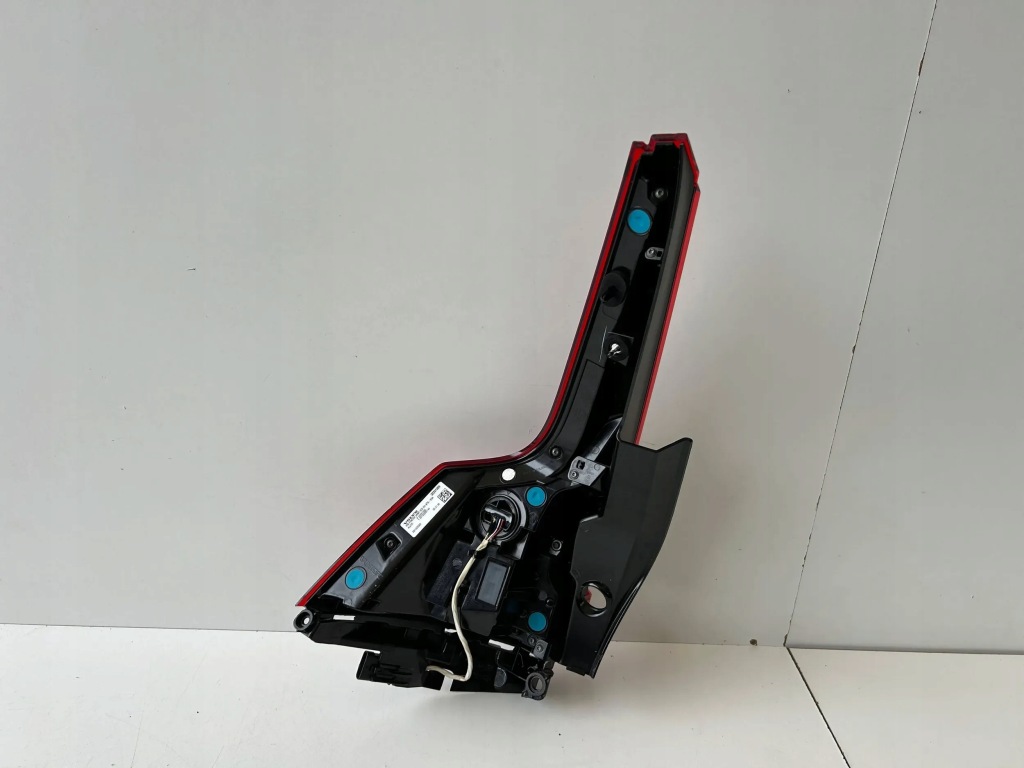 фото №2, Volvo v60 лампа правий задня led 32291359