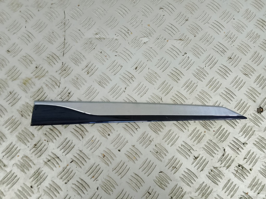 Купити Lincoln aviator 2022 black label молдинг двері правий перед lc5b-16c148-afw