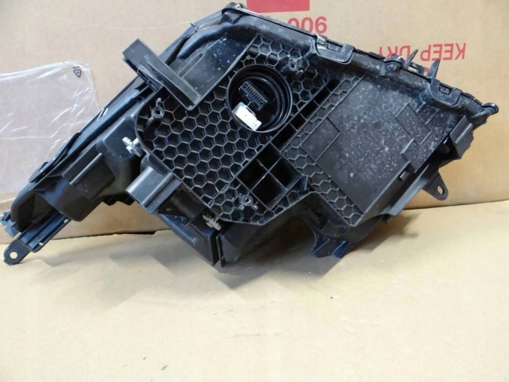 Фара правая  перед 81145-78240 lexus nx 1 рестайлинг  2018 full led с Разборки