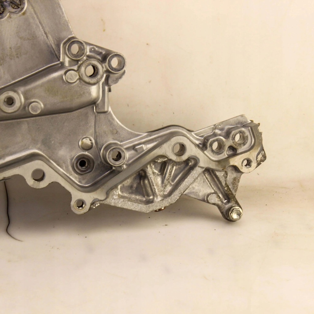 фото №10, Lexus ux 2020 защита цепи распределительного вала