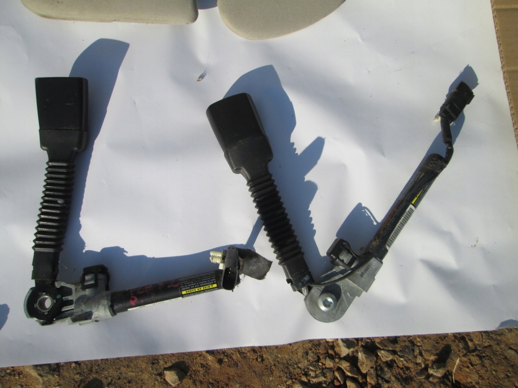 фото №8, Ford flex 08- клипса поперечина перед пряжка патрон