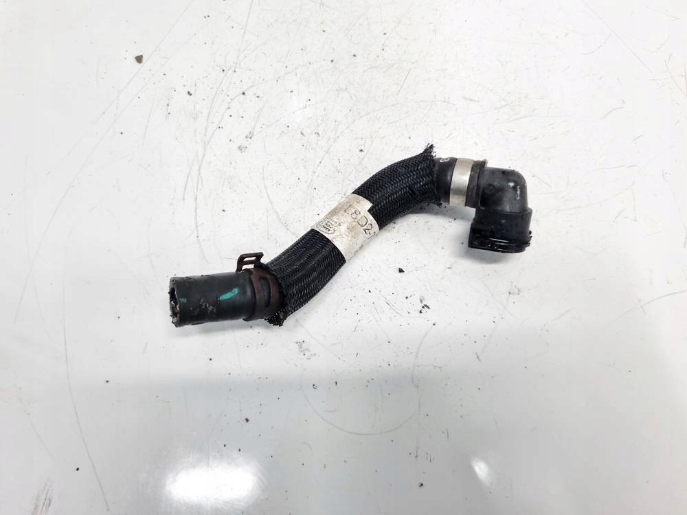 Купити Land-rover evoque патрубок водяний 2020 1.5l l8d27h255ac l8d2-7h255-ac